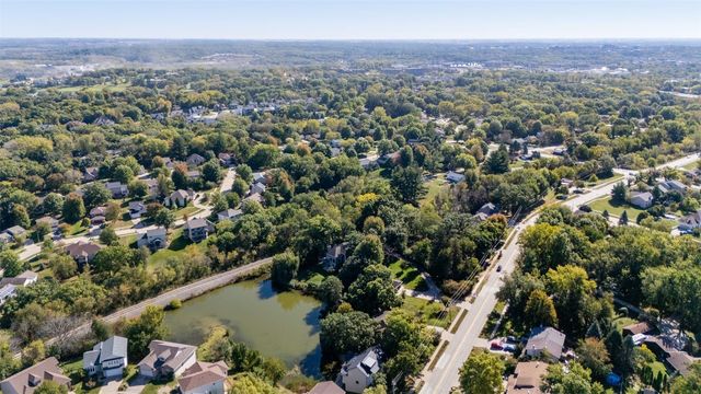 1705 12th Avenue, Coralville, IA 52241