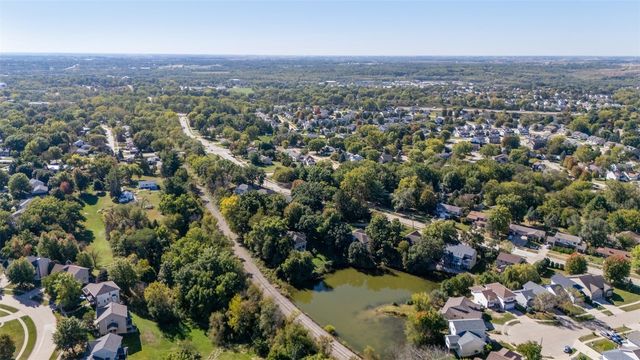 1705 12th Avenue, Coralville, IA 52241