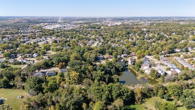 1705 12th Avenue, Coralville, IA 52241