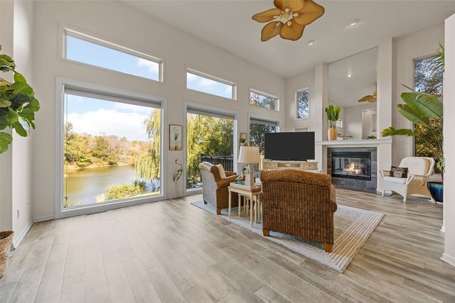 1705 12th Avenue, Coralville, IA 52241