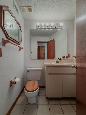 337 7TH AVENUE N, Tierra Verde, FL 33715