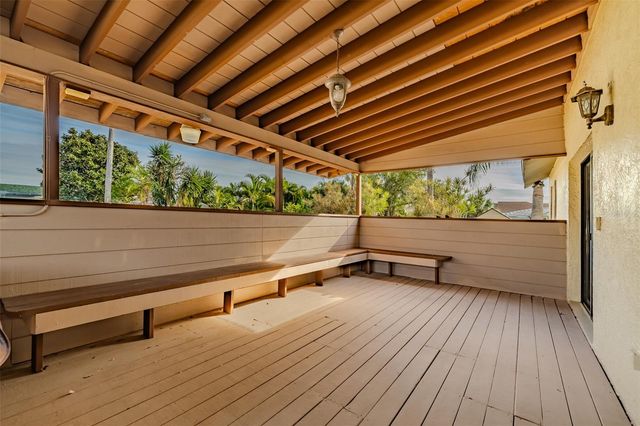 337 7TH AVENUE N, Tierra Verde, FL 33715