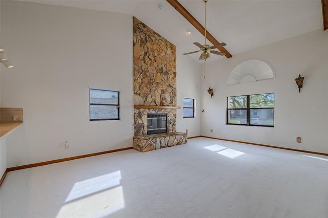 337 7TH AVENUE N, Tierra Verde, FL 33715