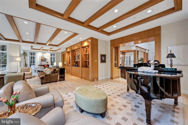 7204 FAIRFAX RD, Bethesda, MD 20814