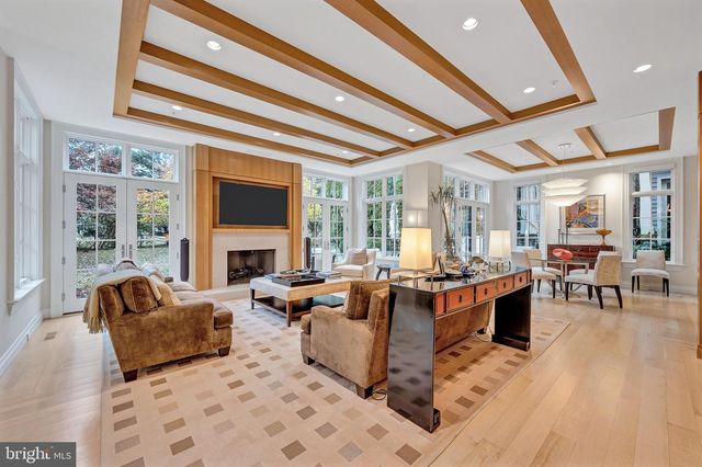 7204 FAIRFAX RD, Bethesda, MD 20814