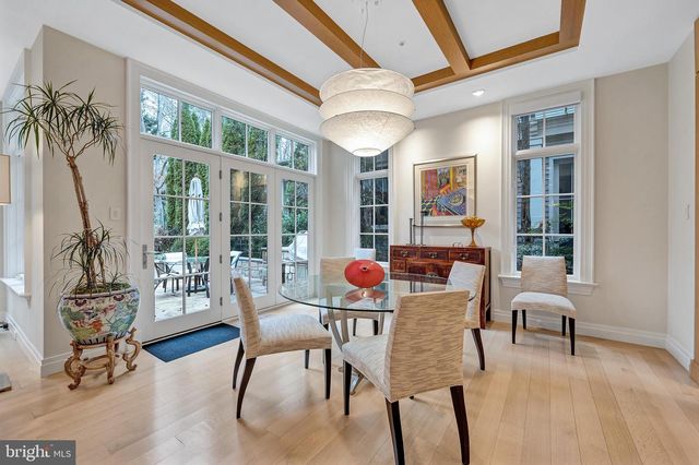 7204 FAIRFAX RD, Bethesda, MD 20814