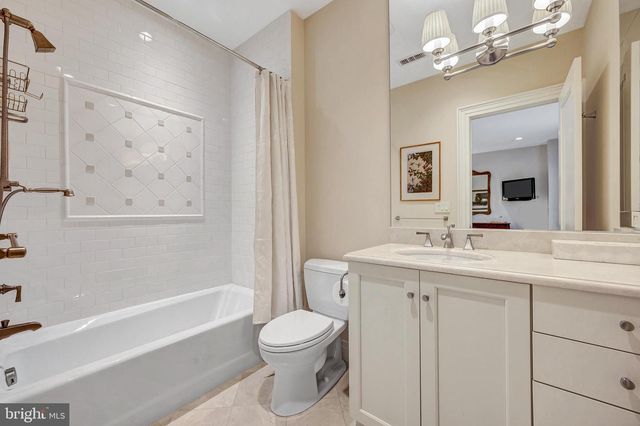 7204 FAIRFAX RD, Bethesda, MD 20814