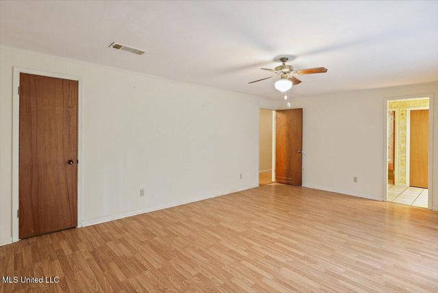120 Eastwood Drive, Florence, MS 39073