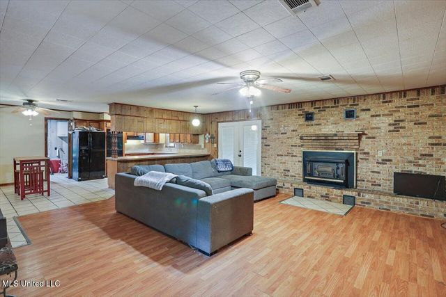 120 Eastwood Drive, Florence, MS 39073