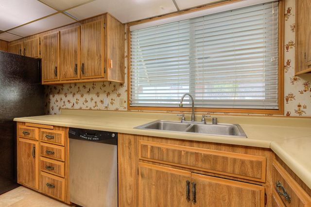 5307 Treasure Hill Dr, Oroville, CA 95966