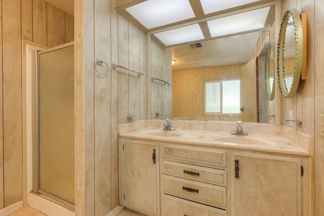 5307 Treasure Hill Dr, Oroville, CA 95966