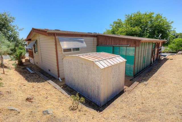 5307 Treasure Hill Dr, Oroville, CA 95966