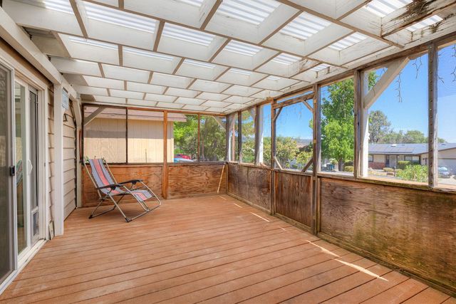 5307 Treasure Hill Dr, Oroville, CA 95966