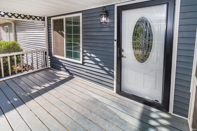 10306 Old State Road, Evansville, IN 47711