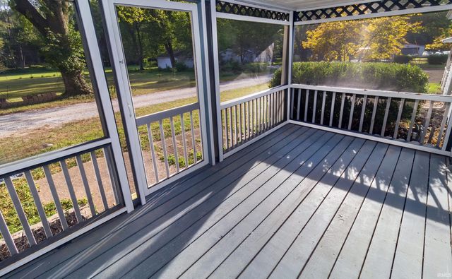 10306 Old State Road, Evansville, IN 47711