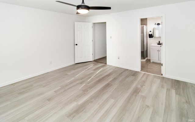 10306 Old State Road, Evansville, IN 47711