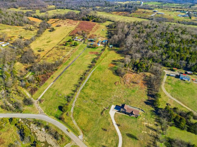 770 Dalton Hollow Rd, Hartsville, TN 37074