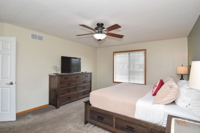 14203 Augusta Way 1304, Rosemount, MN 55068