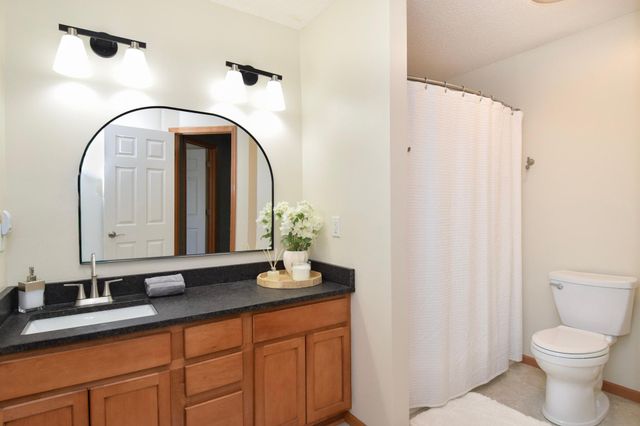 14203 Augusta Way 1304, Rosemount, MN 55068