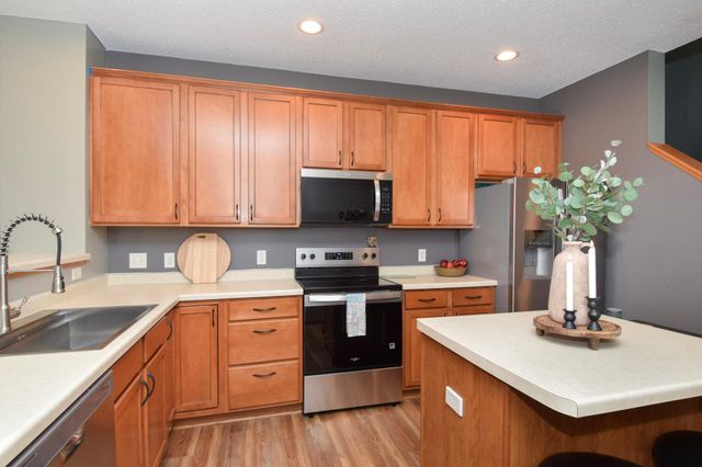 14203 Augusta Way 1304, Rosemount, MN 55068