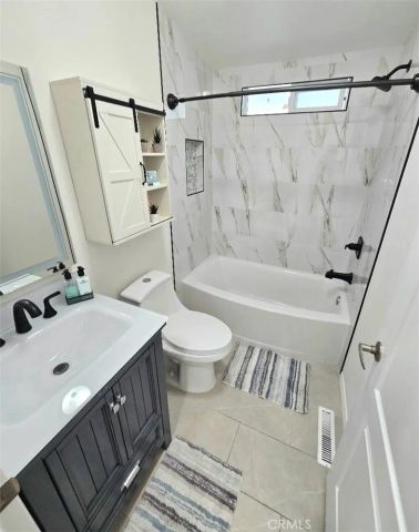21851 Newland St. 43, Huntington Beach, CA 92646