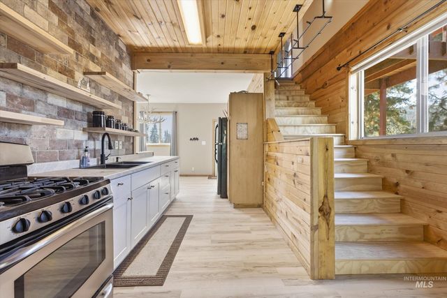 15 Dored Pines Rd, Boise, ID 83716