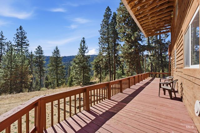 15 Dored Pines Rd, Boise, ID 83716
