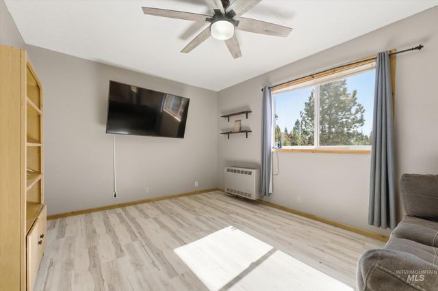 15 Dored Pines Rd, Boise, ID 83716