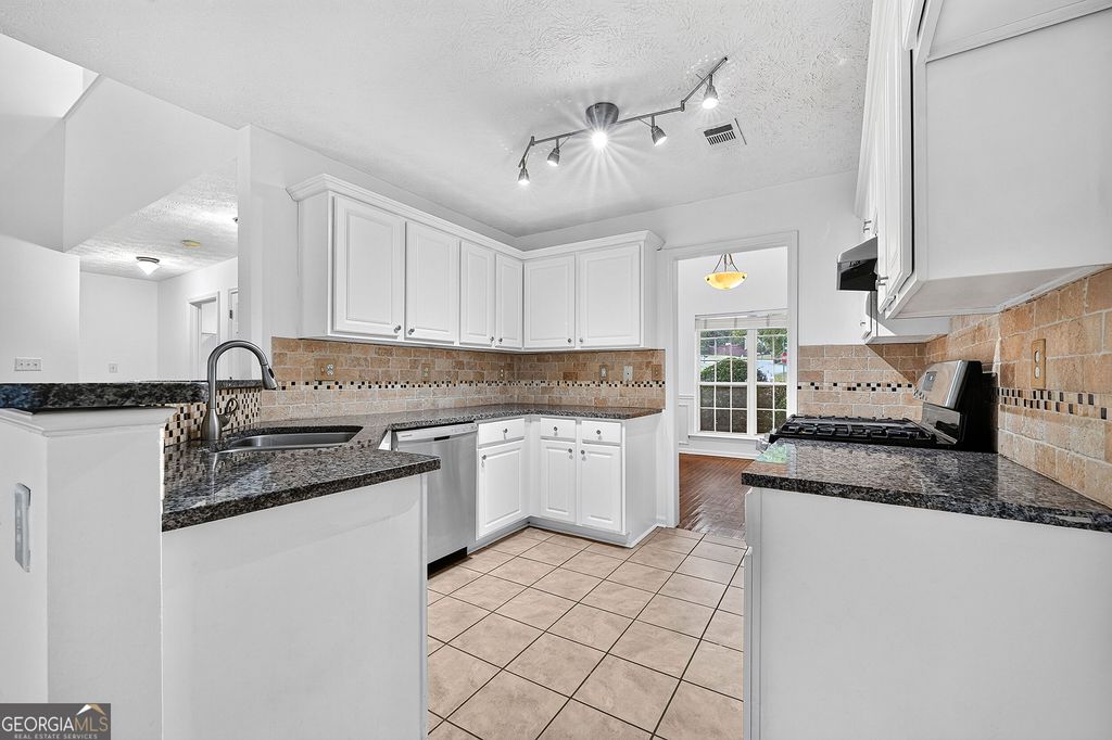 3339 Windsor Valley Court, Duluth, GA 30096 — photo 2