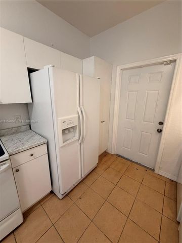 13264 Old Biscayne Dr 405, Homestead, FL 33033