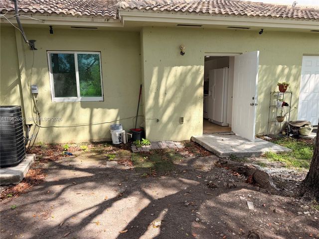 13264 Old Biscayne Dr 405, Homestead, FL 33033