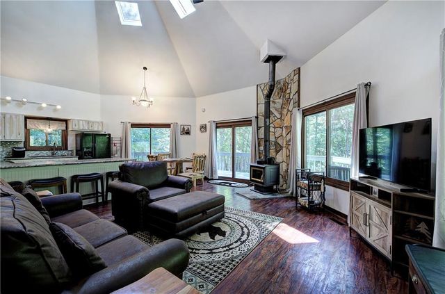 149 Long Swamp Drive, Jasper, GA 30143
