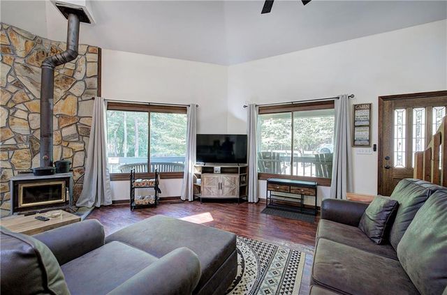 149 Long Swamp Drive, Jasper, GA 30143