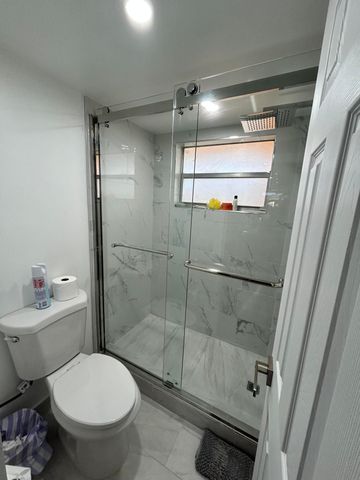 6750 Royal Palm Boulevard 310e, Margate, FL 33063