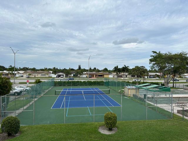 6750 Royal Palm Boulevard 310e, Margate, FL 33063