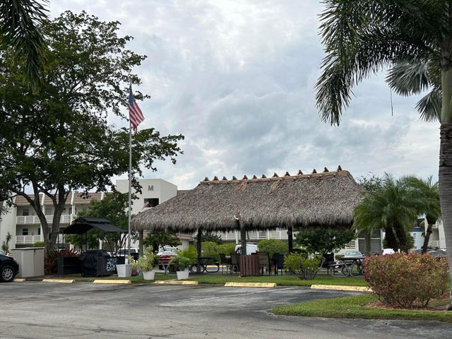 6750 Royal Palm Boulevard 310e, Margate, FL 33063