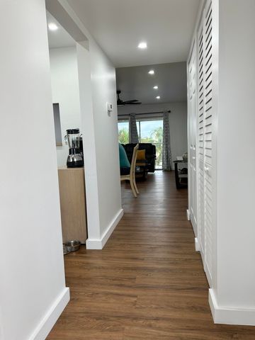 6750 Royal Palm Boulevard 310e, Margate, FL 33063