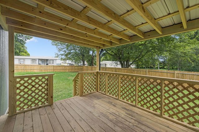 1814 Vales Mill Rd, Pulaski, TN 38478