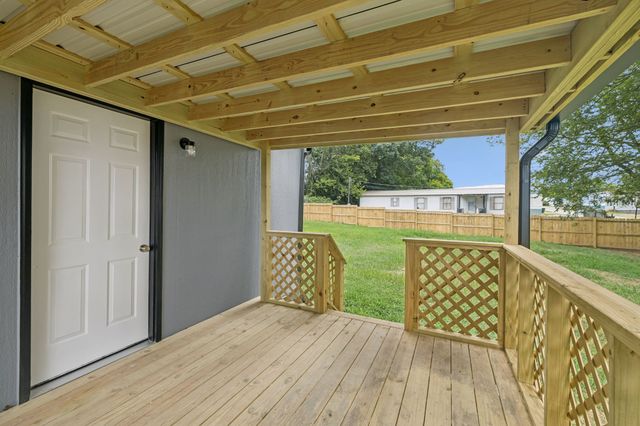 1814 Vales Mill Rd, Pulaski, TN 38478