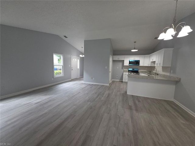 1211 Haig CIR, Virginia Beach, VA 23453
