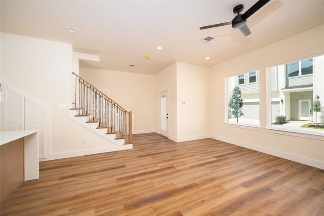 8916 Knoll Branch Dr Drive, Houston, TX 77080