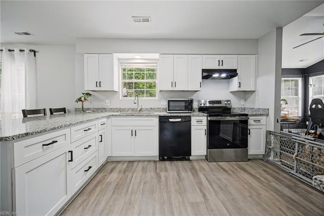 7266 Abraham CT, Newport News, VA 23605