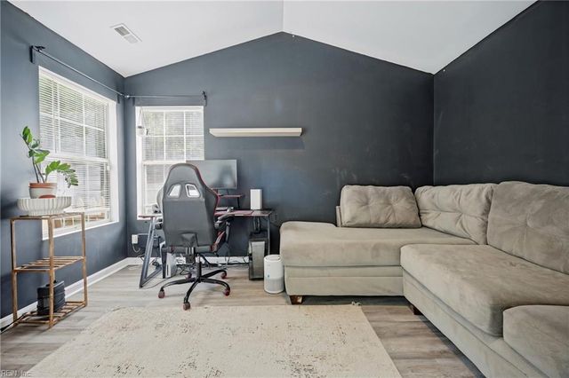 7266 Abraham CT, Newport News, VA 23605