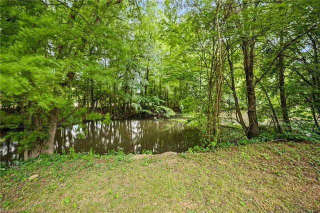 7266 Abraham CT, Newport News, VA 23605