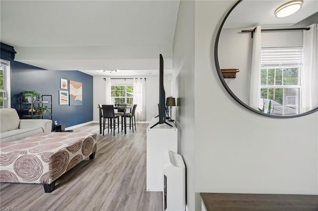 7266 Abraham CT, Newport News, VA 23605