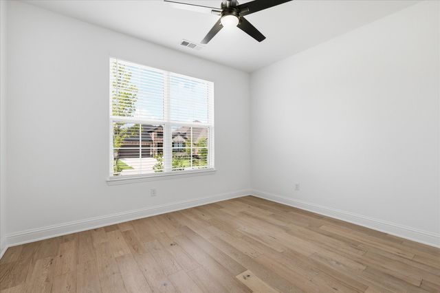 1517 Larson Lane, Denton, TX 76210