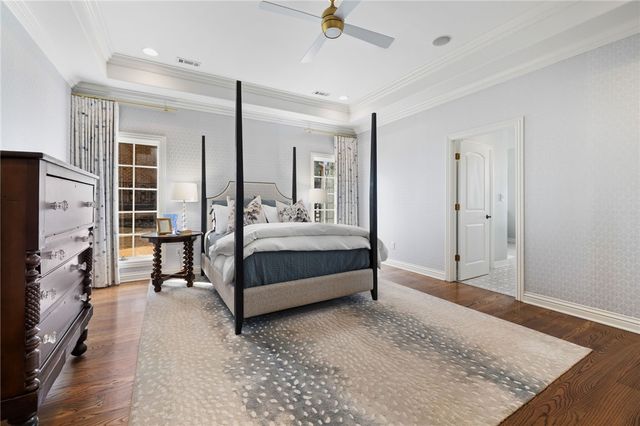 2599 N Firewood Drive, Fayetteville, AR 72703