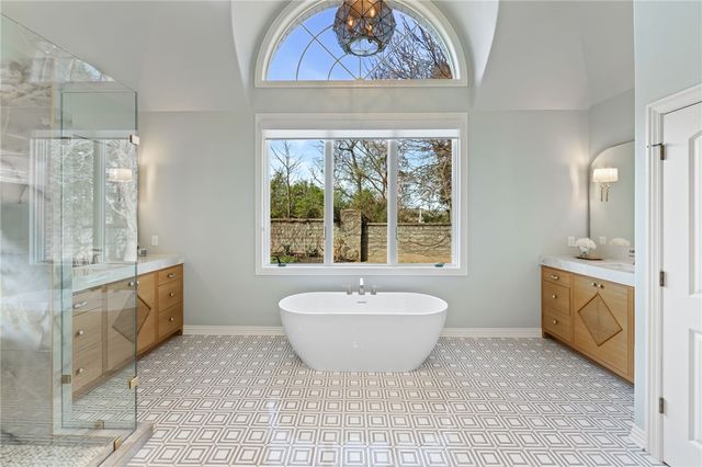 2599 N Firewood Drive, Fayetteville, AR 72703