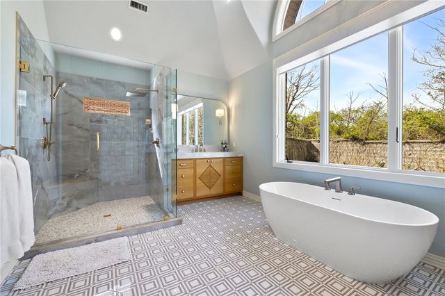 2599 N Firewood Drive, Fayetteville, AR 72703