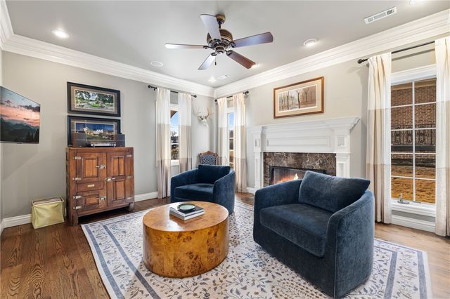 2599 N Firewood Drive, Fayetteville, AR 72703